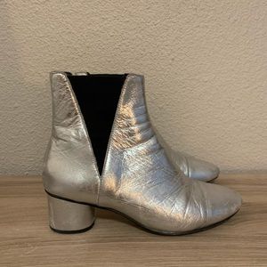 Rebecca Minkoff Fall 2016 silver boots